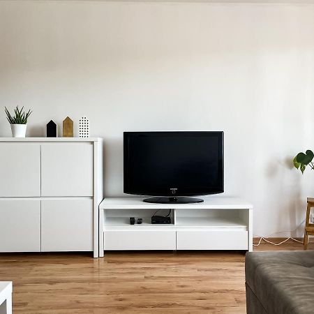 Uroczy Apartament Pod Skarpa Wadowice Ngoại thất bức ảnh